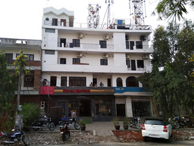 Hotel Redstone by OYO Rooms