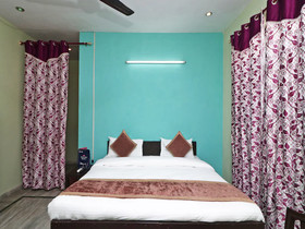 OYO 16146 Royal Guest House