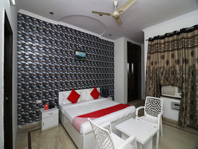 OYO 22506 Heaven Residency