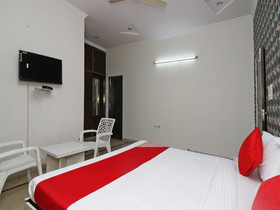 OYO 22506 Heaven Residency