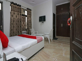 OYO 22506 Heaven Residency