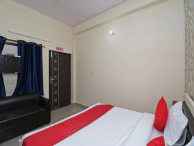 OYO 22698 Delight Residency