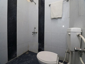 OYO 22698 Delight Residency