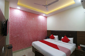 Ralson Residency By OYO Rooms