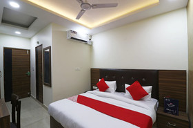 Ralson Residency By OYO Rooms