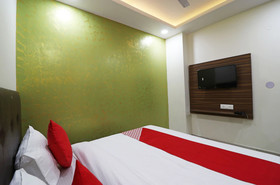 Ralson Residency By OYO Rooms