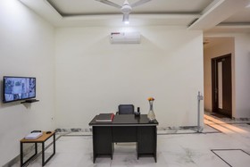Rozette Residency by OYO Rooms