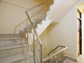 Hotel 2 Yaars by OYO Rooms