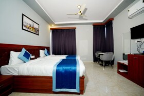 Expomart Inn