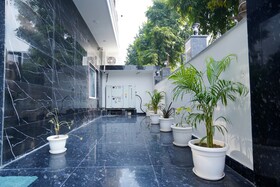 Expomart Inn