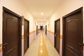 Fabebo Hotel by OYO Rooms