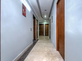 Glorious Stayz by OYO Rooms