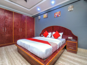 Glorious Stayz by OYO Rooms