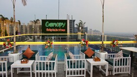 Hibiscus Select Hotel