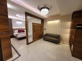 Hotel Rj Managed By Ahg