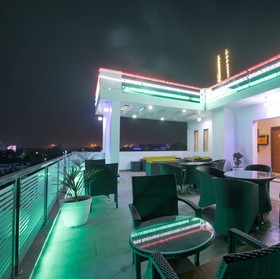 Hotel Twin Towers