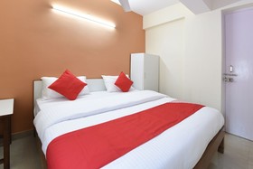 OYO 18390 Shiv Shakti Guest House