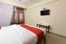 OYO 18390 Shiv Shakti Guest House