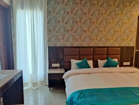 Prime A1 Sunny Feast by Fabhotel