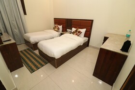 Prime A1 Sunny Feast by Fabhotel