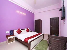 Roomers House