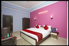 Roomers House