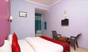 Roomers House