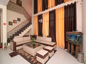 The Heaven Inn by OYO Rooms