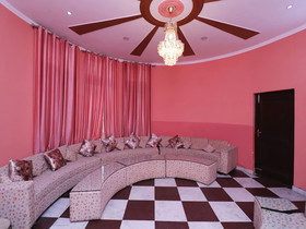 The Heaven Inn By OYO Rooms