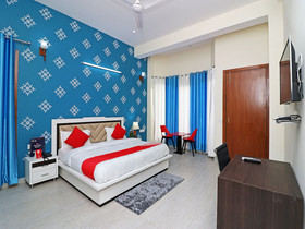 The Heaven Inn by OYO Rooms