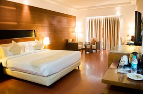 Hotel Haut Monde