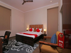 Arkaya by OYO Rooms