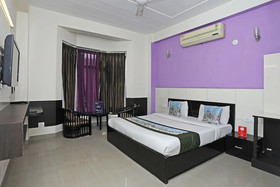 Aruma Residency by OYO Rooms