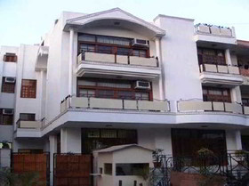 Astoria Plazza, 108 Arjun Marg