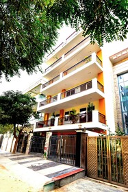 Bedchambers Service Apartments