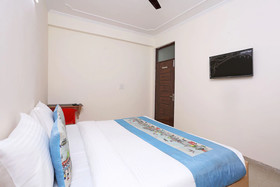 Bird House Residency By OYO Rooms