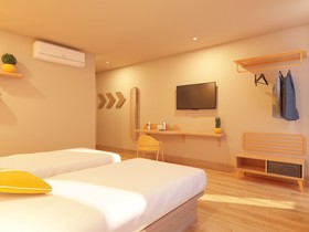 Bloom - Golf Course Road