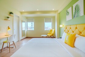 Bloom Hotel - Medicity Gurugram