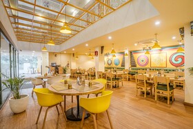 Bloom Hotel - Medicity Gurugram