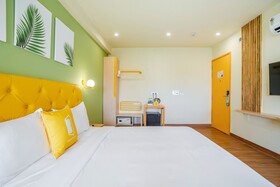 Bloom Hotel - Medicity Gurugram