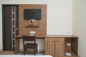 Capital O 87040 Hotel Kesar