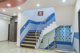 Capital O 87040 Hotel Kesar