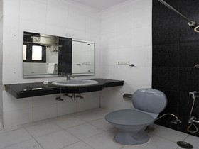 Corple Stays by OYO Rooms