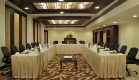 Country Inn & Suites by Radisson, Gurgaon Sector 12