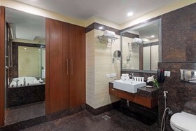 Country Inn & Suites by Radisson, Gurgaon Sector 12