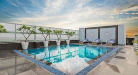 Country Inn & Suites by Radisson, Gurgaon Sector 12