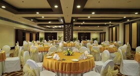 Country Inn & Suites by Radisson, Gurgaon Sector 12