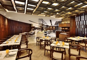 Courtyard by Marriott Gurugram Downtown