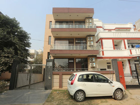 Crystal Residency By OYO Rooms