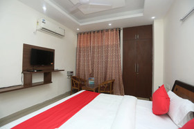 Crystal Residency By OYO Rooms